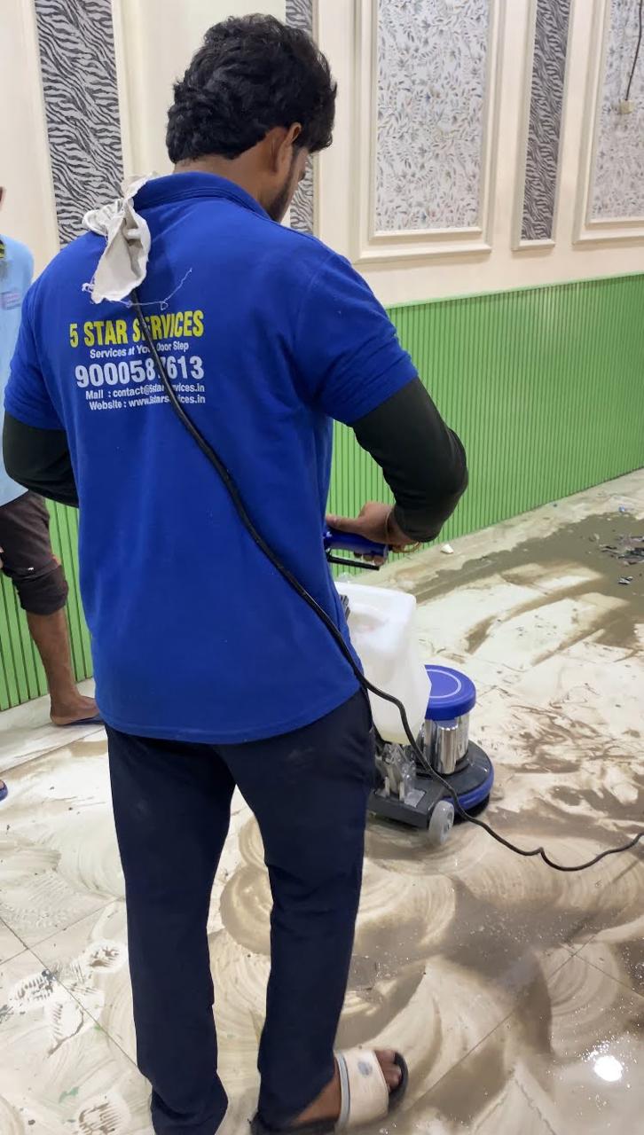 Floor Cleaning & Polishing Services